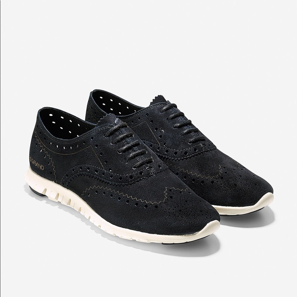 Black velvet zerogrand Cole Hanan sneakers NIB 7